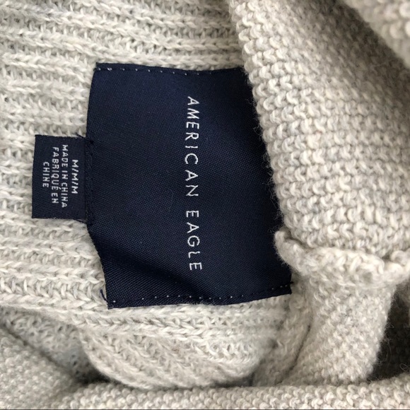 AE sweater Spring or Fall trendy popular casual M - Picture 4 of 8